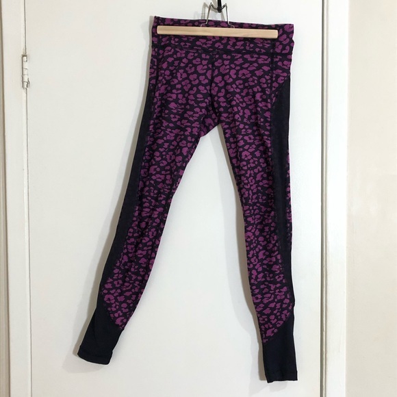 Lululemon “Drop It Like It’s Hot” Leggings - Picture 3 of 7